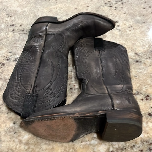 Frye cowboy style boot - Picture 7 of 11